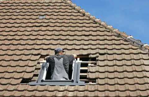Pose de velux à Mésanger